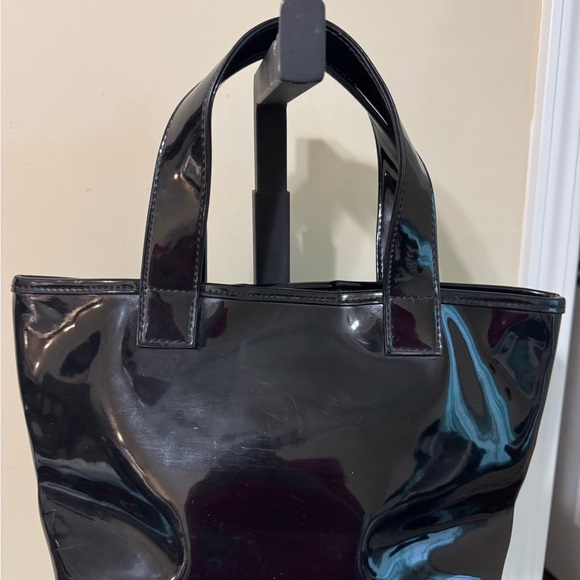 See By Chloe Glossy Black Tote - Picture 2 of 14